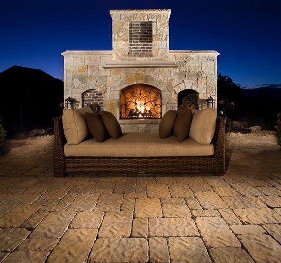 Fire Places That Enhance Your Yard: Fire Places That Enhance Your Yard